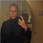 Diplômé d’un Master en droit des affaires à Strasbourg